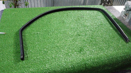 BORRACHA DO VIDRO DIANTEIRO ESQUERDO PEUGEOT 206