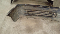 PARA CHOQUE DIANTEIRO PICASSO 2.0 16V 2005 COM AVARIA