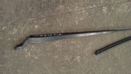 BRAÇO LIMPADOR DIANTEIRO SEM PALHETAS PICASSO 2.0 16V