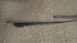 BRAÇO LIMPADOR DIANTEIRO SEM PALHETAS PICASSO 2.0 16V