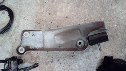SUPORTE MOTOR LADO DIREITO PEUGEOT 306 SW 1.8 16V