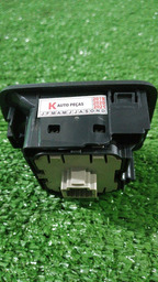 BOTÃO DO VIDRO ELÉTRICO DIANTEIRO ESQUERDO LOGAN 2015