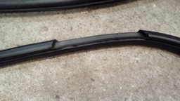 BORRACHA PORTA RENAULT SCENIC *VALOR UNITARIO