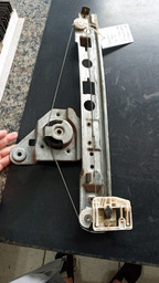 MAQUINA DE VIDRO TRASEIRO DIREITO RENAULT MEGANE ATÉ 2010