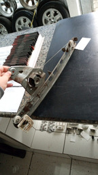 MAQUINA DE VIDRO TRASEIRO DIREITO RENAULT MEGANE ATÉ 2010