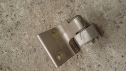 DOBRADIÇA PORTA TRASEIRA DIREITA PEUGEOT 306 SW 1999