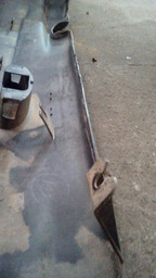 PARA CHOQUE TRASEIRO PEUGEOT 206 2004