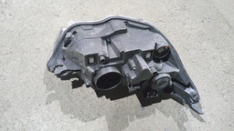 FAROL ESQUERDO CITROEN C4 LOUNGE 2013 AVARIADO