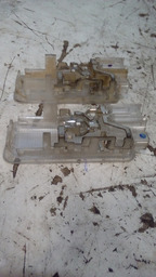 Luz Cortesia Porta Luvas/porta Malas Peugeot 206 2004 *und