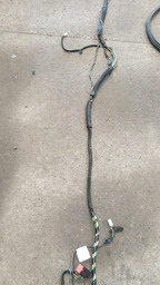 CHICOTE INTERNO DA BSI AL CAPÔ TRAS C4 LOUNGE 2013 2.0 16V