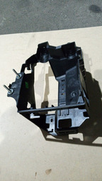 SUPORTE CAIXA DE FUSÍVEIS CITROEN C3 2012