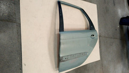 PORTA TRASEIRA ESQUERDA RENAULT SCENIC 