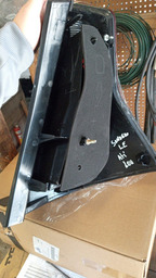 LANTERNA TRASEIRA ESQUERDA SANDERO 07/11