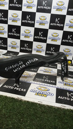 BORRACHA GUARNIÇÃO LATERAL ESQUERDA CITROEN C4 LOUNGE