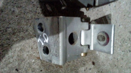 DOBRADIÇA DE PORTA TRASEIRA DIREITA XSARA PICASSO UNIDADE