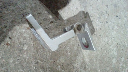 DOBRADIÇA DE PORTA TRASEIRA DIREITA XSARA PICASSO UNIDADE