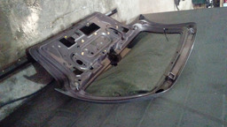 TAMPA TRASEIRA RENAULT SCENIC ANO 2000