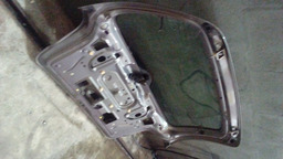 TAMPA TRASEIRA RENAULT SCENIC ANO 2000