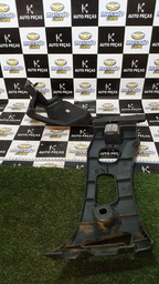 SUPORTE DO PARA CHOQUE TRAS LADO ESQUERDO C4 PICASSO 2012