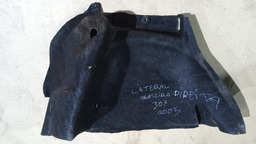 CARPETE LATERAL TRASEIRA DIREITA PEUGEOT 307 2005 