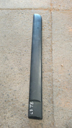 FRISO DA PORTA TRASEIRA ESQUERDA CITROEN C3 2012