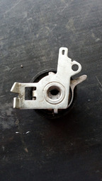 POLIA TENSORA ESTICADOR PICASSO 2.0 16V