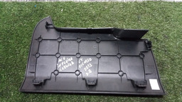 ACABAMENTO INFERIOR TABELIER ESQUERDO C4 PICASSO 2012