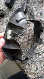 SUPORTE DO FAROL DE NEBLINA ESQ. LOGAN/SANDERO 8200597649