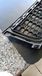 GRADE PARA CHOQUE ORIGINAL SANDERO 622548789R DE 05 A 2011