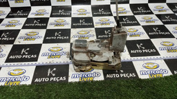 FECHADURA DIANTEIRA DIREITA PEUGEOT 307 2005