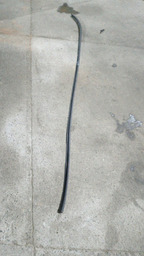 BORRACHA DA LATERAL DIANTEIRA ESQUERDA CITROEN C3 2012