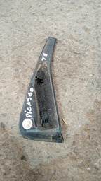 ACABAMENTO DA PORTA TRASEIRA ESQUERDA XSARA PICASSO