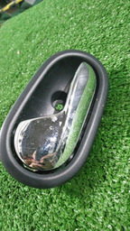 MAÇANETA PUXADOR INTERNO ESQUERDO RENAULT LOGAN CROMADA