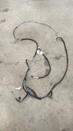 CHICOTE DA TAMPA DO PORTA MALAS RENAULT SCENIC