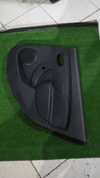 FORRO DE PORTA TRASEIRA DIREITA RENAULT LOGAN 2015 PRETO