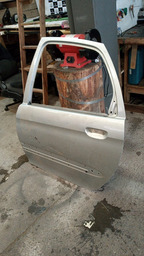 PORTA TRASEIRA ESQUERDA XSARA PICASSO