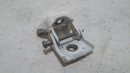 Dobradiça Inferior Porta Traseira Esq Peugeot 307 Hatch 2010