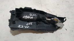 MAÇANETA CROMADA TRASEIRA ESQUERDA PEUGEOT 307 HATCH 2010