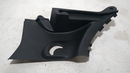 ACABAMENTO COLUNA TRASEIRA ESQUERDA RENAULT KWID 2019
