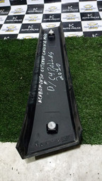 ACABAMENTO EXTERNO DA COLUNA DO MEIO LADO DIR C4 PALLAS 2010