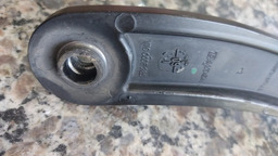 BRAÇO LIMPADOR PARA BRISA LADO DIREITO RENAULT SANDERO 2010