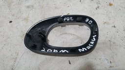 MOLDURA MAÇANETA DIANTEIRA ESQUERDA PEUGEOT 206