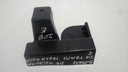 SUPORTE MOLDURA TAMPA PORTA MALA LADO ESQUERDO PEUGEOT 208