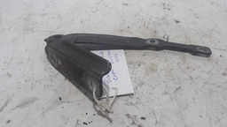 Suporte Dobradiça Capô Lado Direito Renault Duster 2016