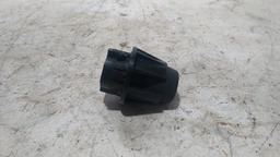 BATENTE TAMPA PORTA MALA RENAULT SANDERO 2012