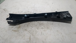 ACABAMENTO TRASEIRO COLUNA BANCO LADO DIREITO SANDERO 2012