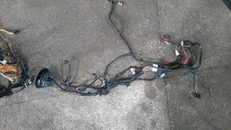 CHICOTE INTERNO CAIXA FUSÍVEL FARÓIS E SINALEIRAS CLIO 2007