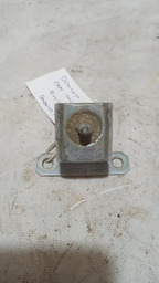 DOBRADIÇA DIREITA TAMPA PORTA-MALAS SANDERO 2014