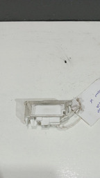 LUZ CORTESIA PORTA-LUVAS SANDERO 2014