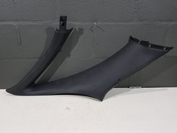 ACABAMENTO COLUNA TRASEIRA ESQUERDA XSARA PICASSO 2008